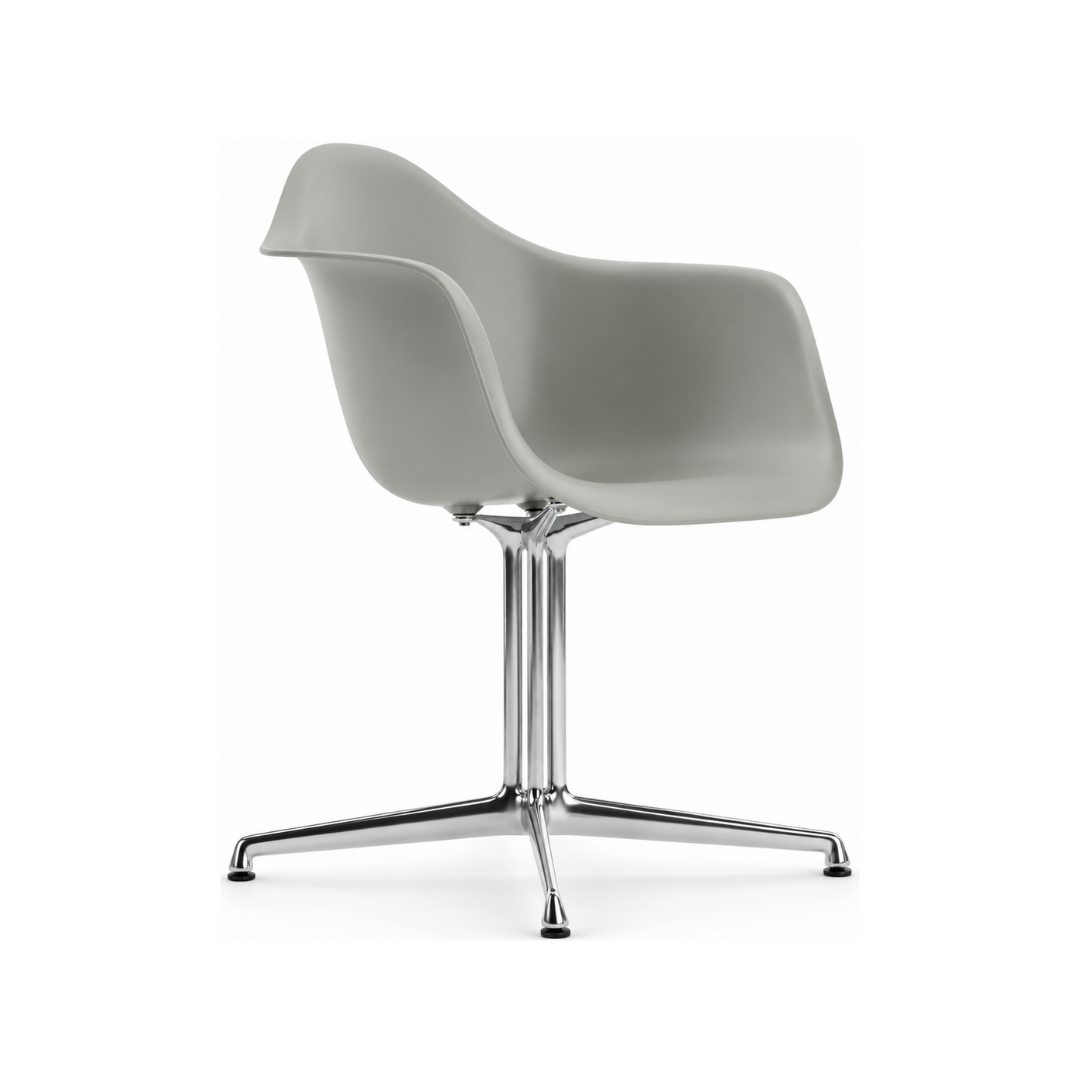 Cadeira Eames Plastic RE DAL