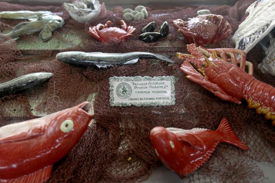 Peixes e Mariscos Sapateira Decorativa - Empatias 