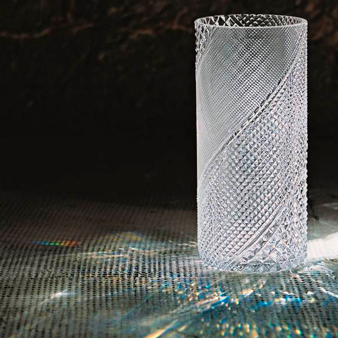 Diamantic Vase